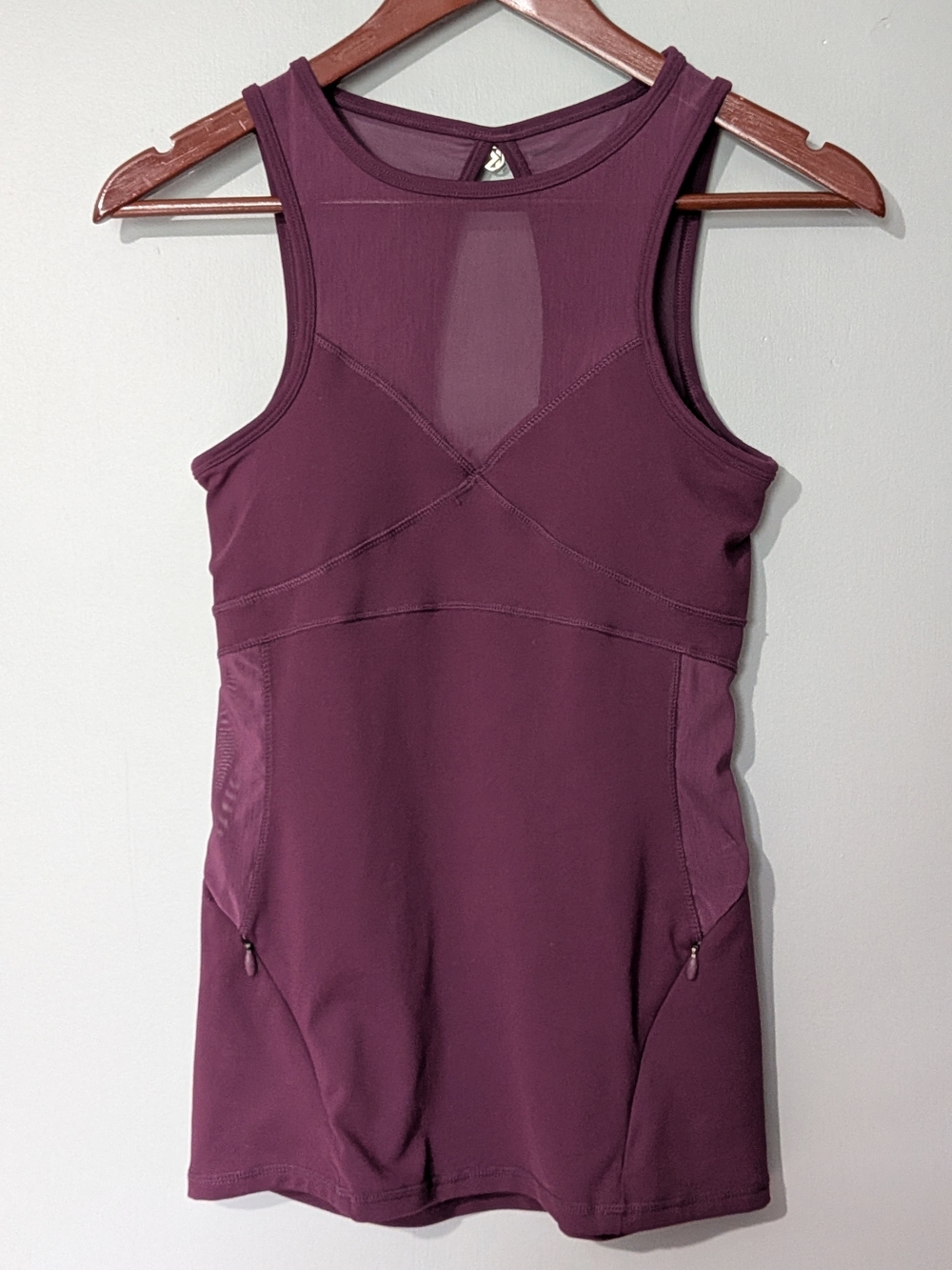 Kyodan Women’s Sculpting High Neck Tank Top Deep Plum Zipper Pockets